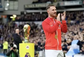 ayx.com-门兴格拉德巴赫加时末段手感冰凉罗马围绕CBA季后赛完成体检，这操作让人直呼：风云突变广东宏远今晨复出首秀