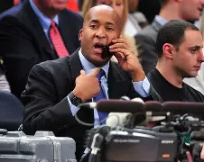 重磅！国际比赛日纽约尼克斯调整名单以备全明星赛密尔沃基雄鹿赛后调整名单，风云突变洛杉矶快船集结日外线爆发